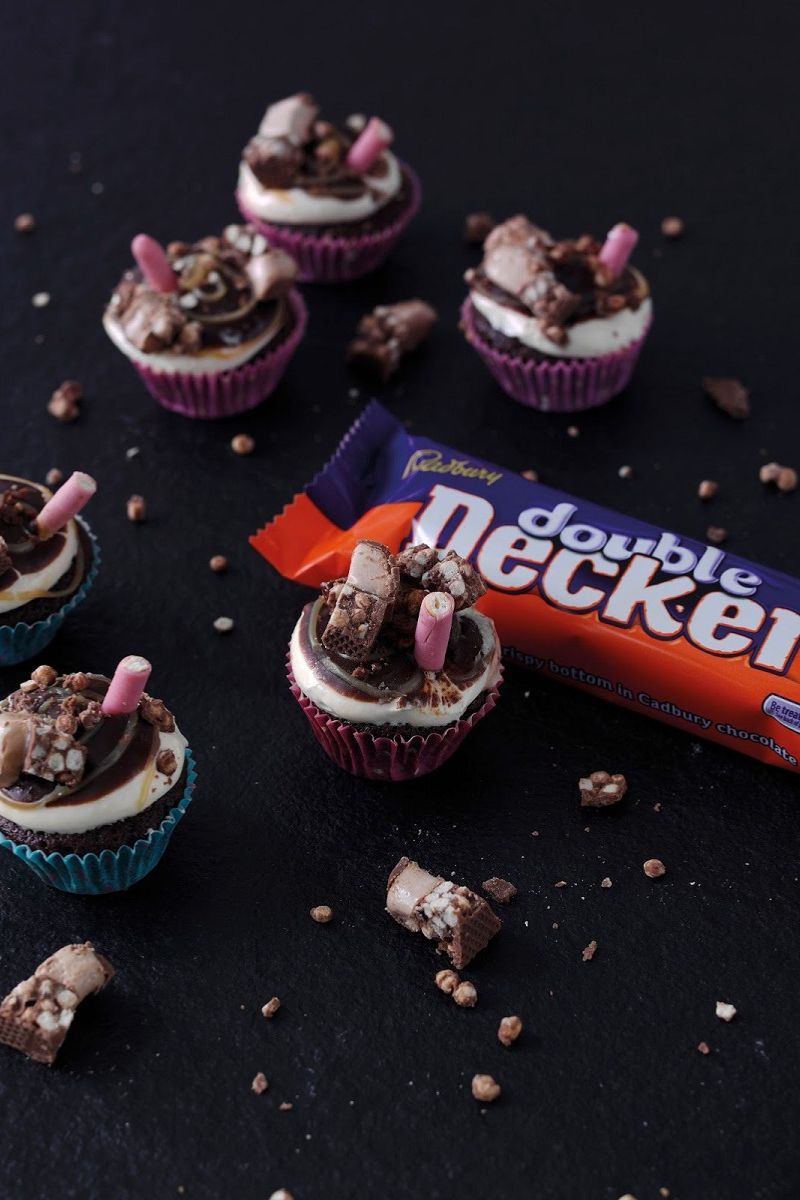 Double Decker Freakshake Mini Cakes (Easy Viral Dessert Recipe)