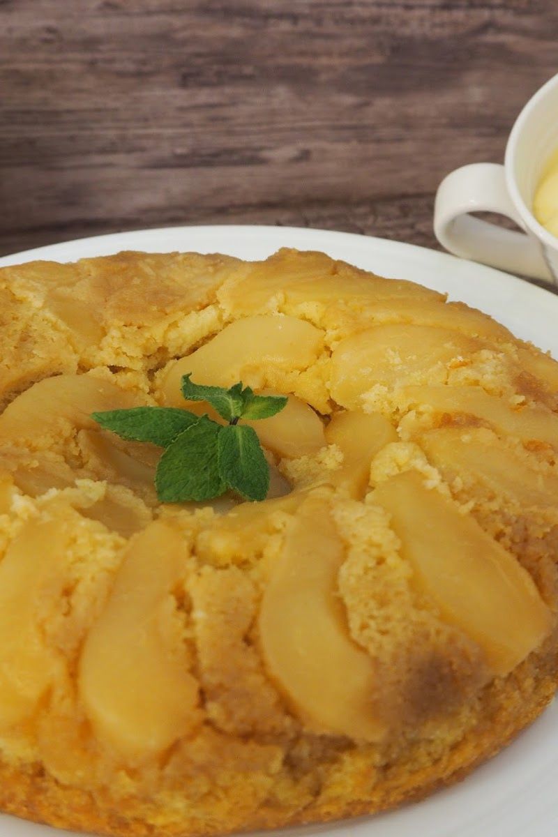 Easy Pear & Ginger Upside Down Pudding – Sticky, Soft & Perfect for Autumn