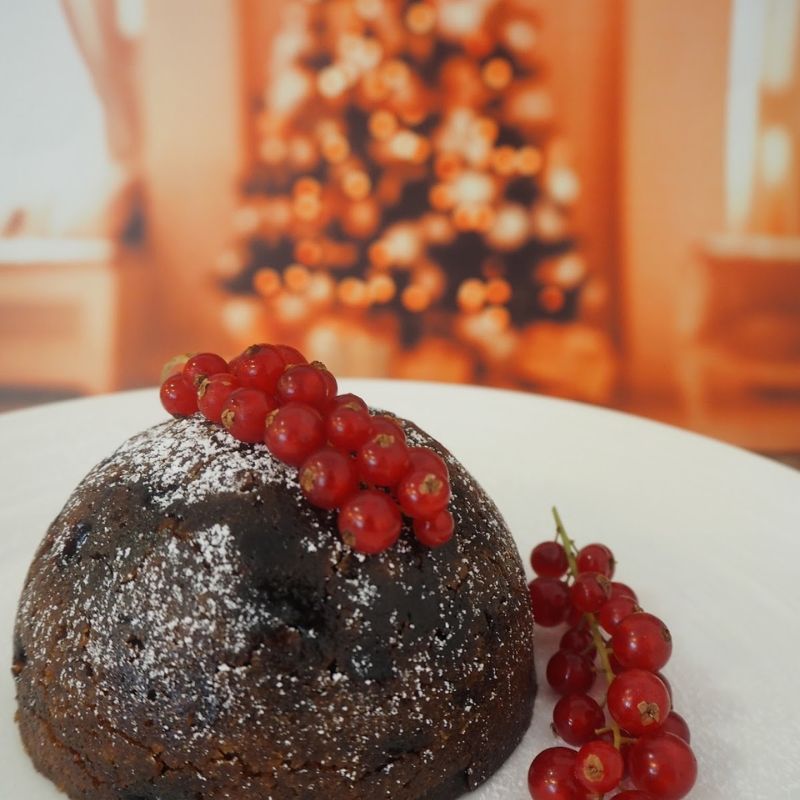Easy Traditional Christmas Pudding (Rich, Moist & Foolproof Recipe)