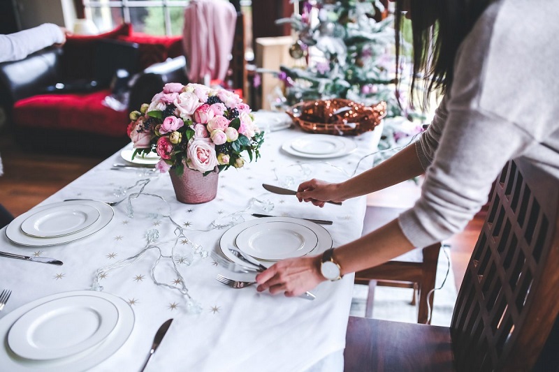 10 Tips For The Perfect Christmas Tablescape: