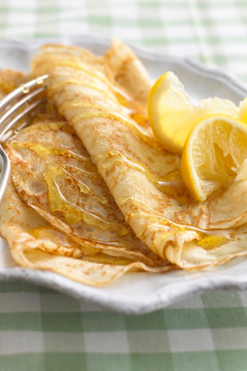 Golden Syrup Pancakes & How To Make Some For Yourself. 