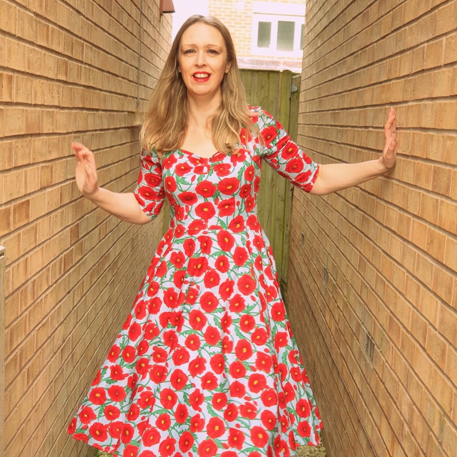 A Poppy Swing Dress That Never Goes Out Of Style