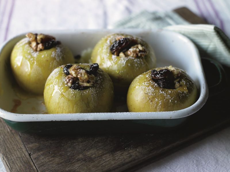 Apples Baked With Fruit And Nuts Recipe Apples Baked With Fruit And Nuts Recipe