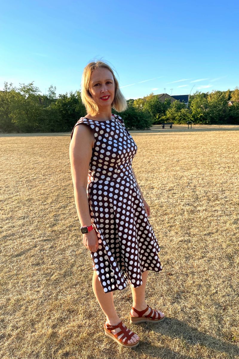 How To Style A Brown Polka Dot Dress How To Style A Brown Polka Dot Dress