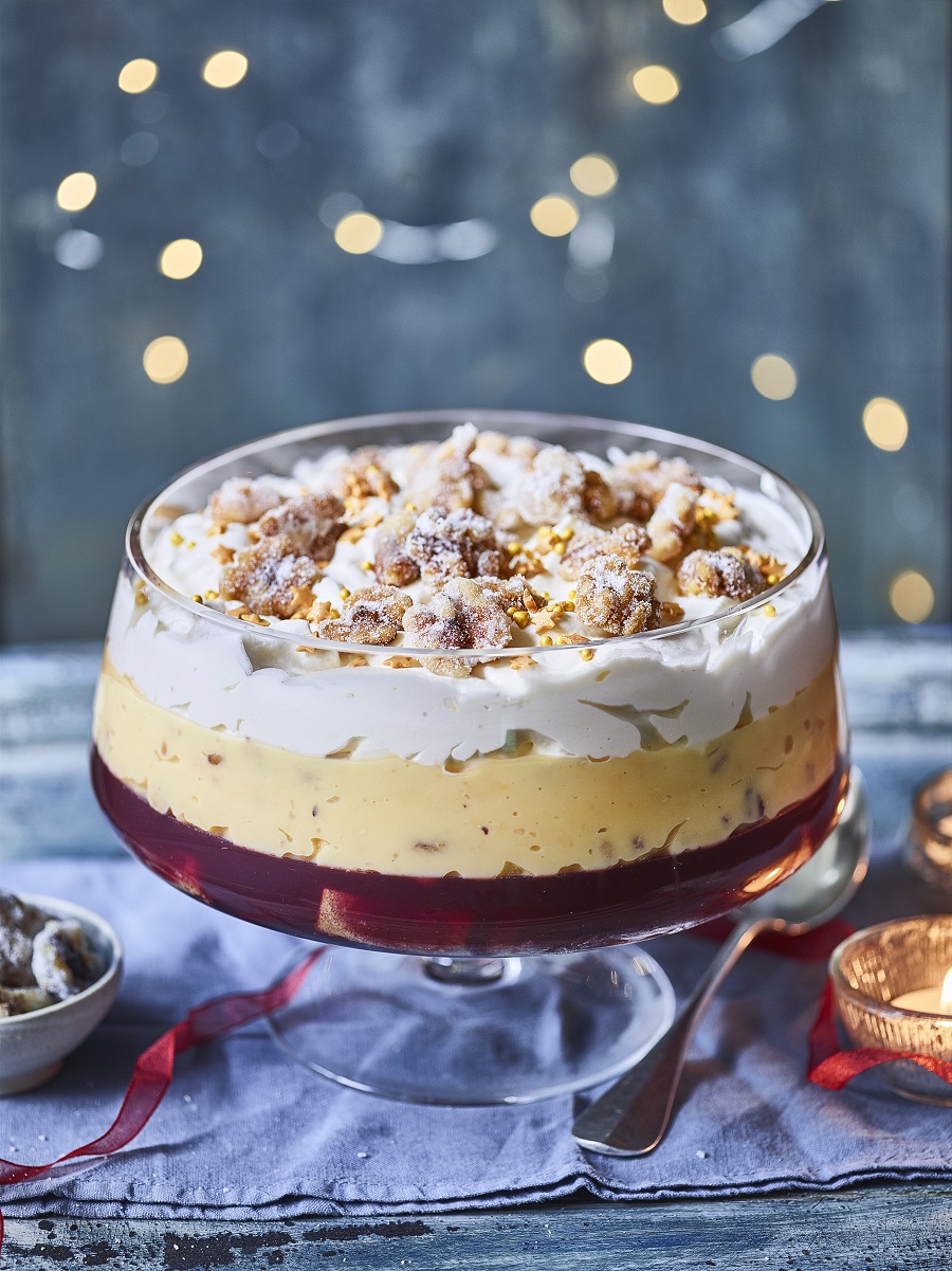Festive Inspired Trifle To Try This Christmas. 