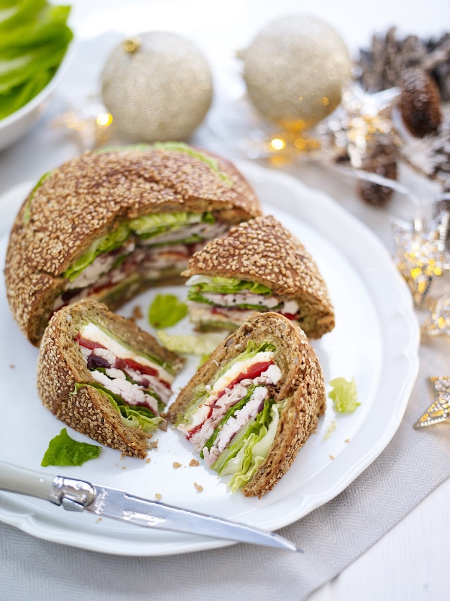 Turkey and Mozzarella Christmas Sandwich Loaf: