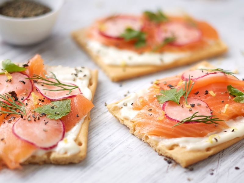 Classy Salmon, Radish And Cheese Crackers