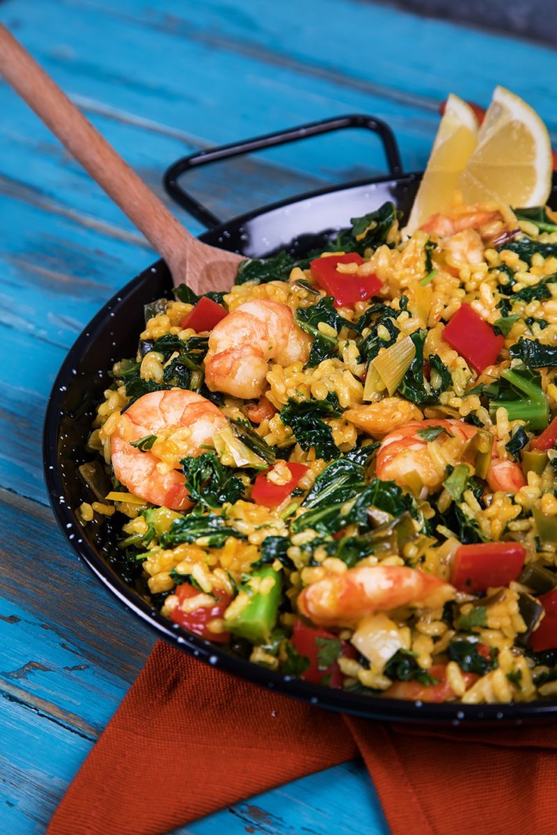 How To Make A Tasty Prawn And Kale Paella