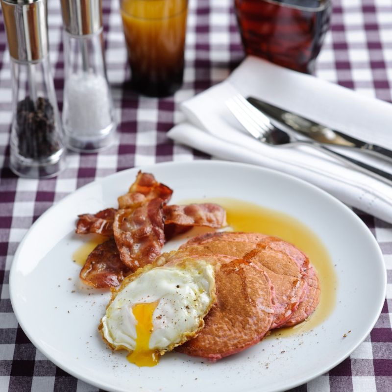 Beetroot Pancakes With Eggs, Smoked Bacon & Maple Syrup