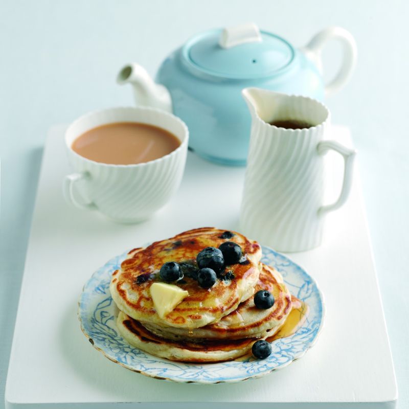 36 Easy Pancake Recipes for Summer Brunch (Sweet & Savoury Ideas)