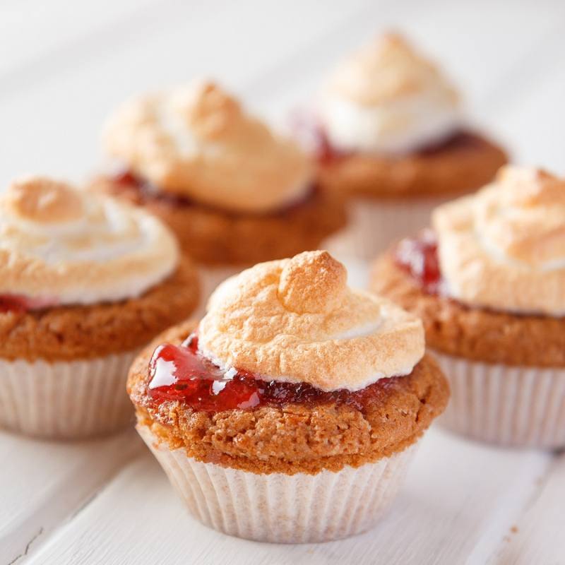 Red Gooseberry Muffins With Marshmallow Topping