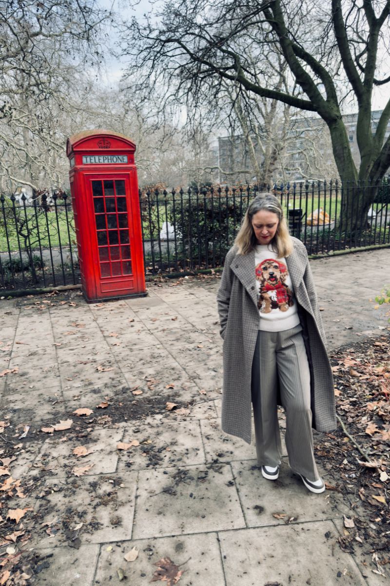 Effortless Style Over 50: Classic Meets Playful