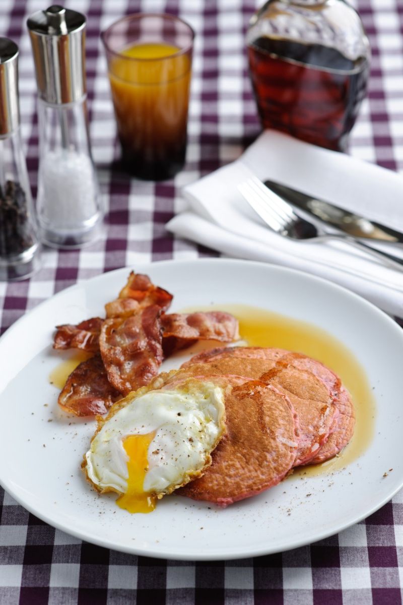Beetroot Pancakes With Eggs, Smoked Bacon & Maple Syrup