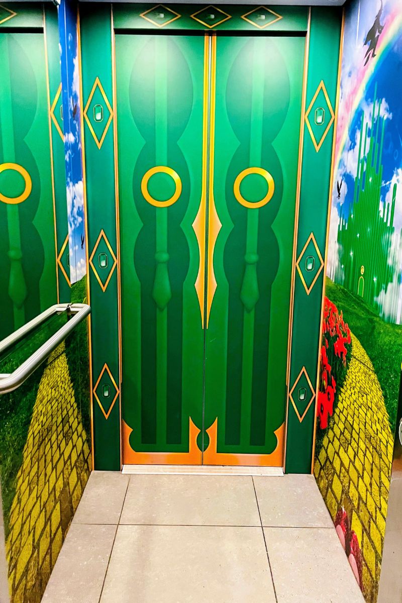 We Are Off To See The Wizard In This Amazing Lift