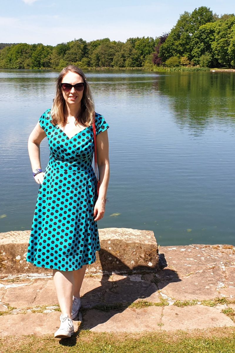 28 Polka Dot Outfit Ideas That Prove This Print Never Goes Out Of Style